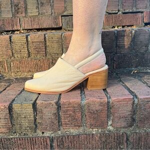 INTENTIONALLY BLANK Cream Block Heel Mules